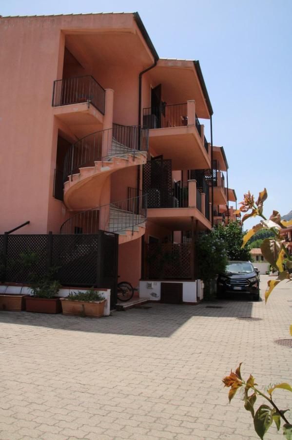 Poseidone Sea Apartment Taormina Mazzeo Dış mekan fotoğraf