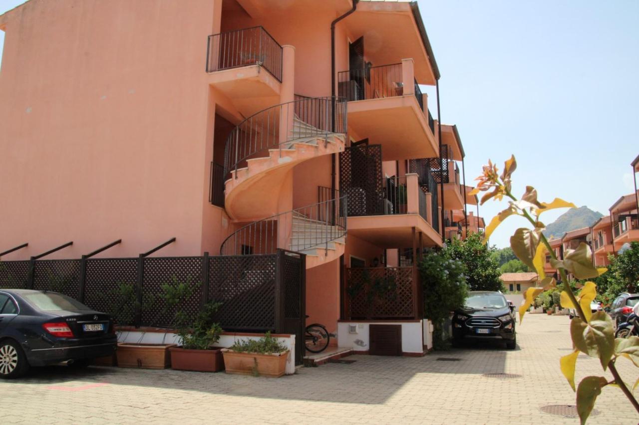 Poseidone Sea Apartment Taormina Mazzeo Dış mekan fotoğraf