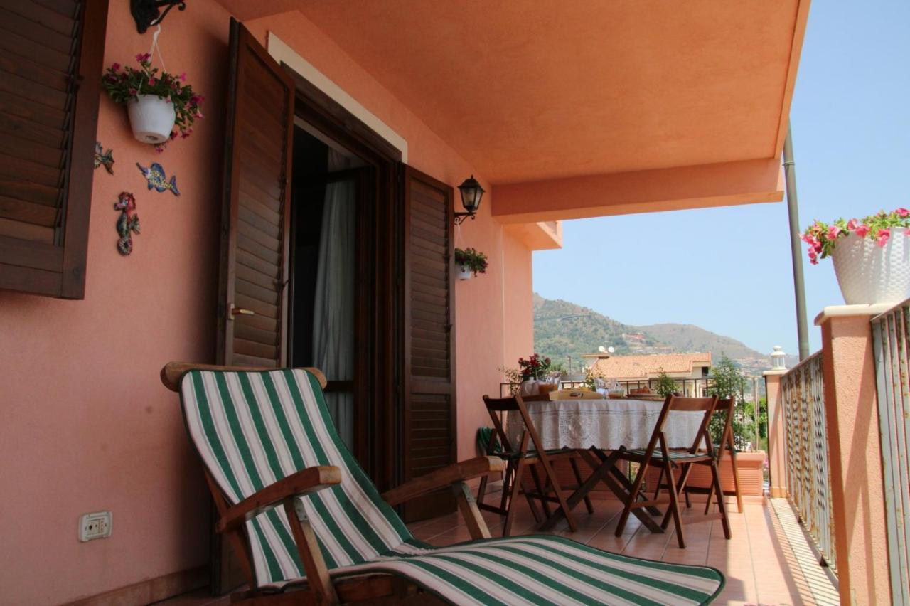 Poseidone Sea Apartment Taormina Mazzeo Dış mekan fotoğraf